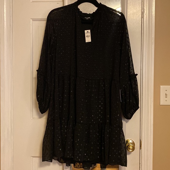 Express Textured Clip Dot Tiered Trapeze Dress - Picture 3 of 4